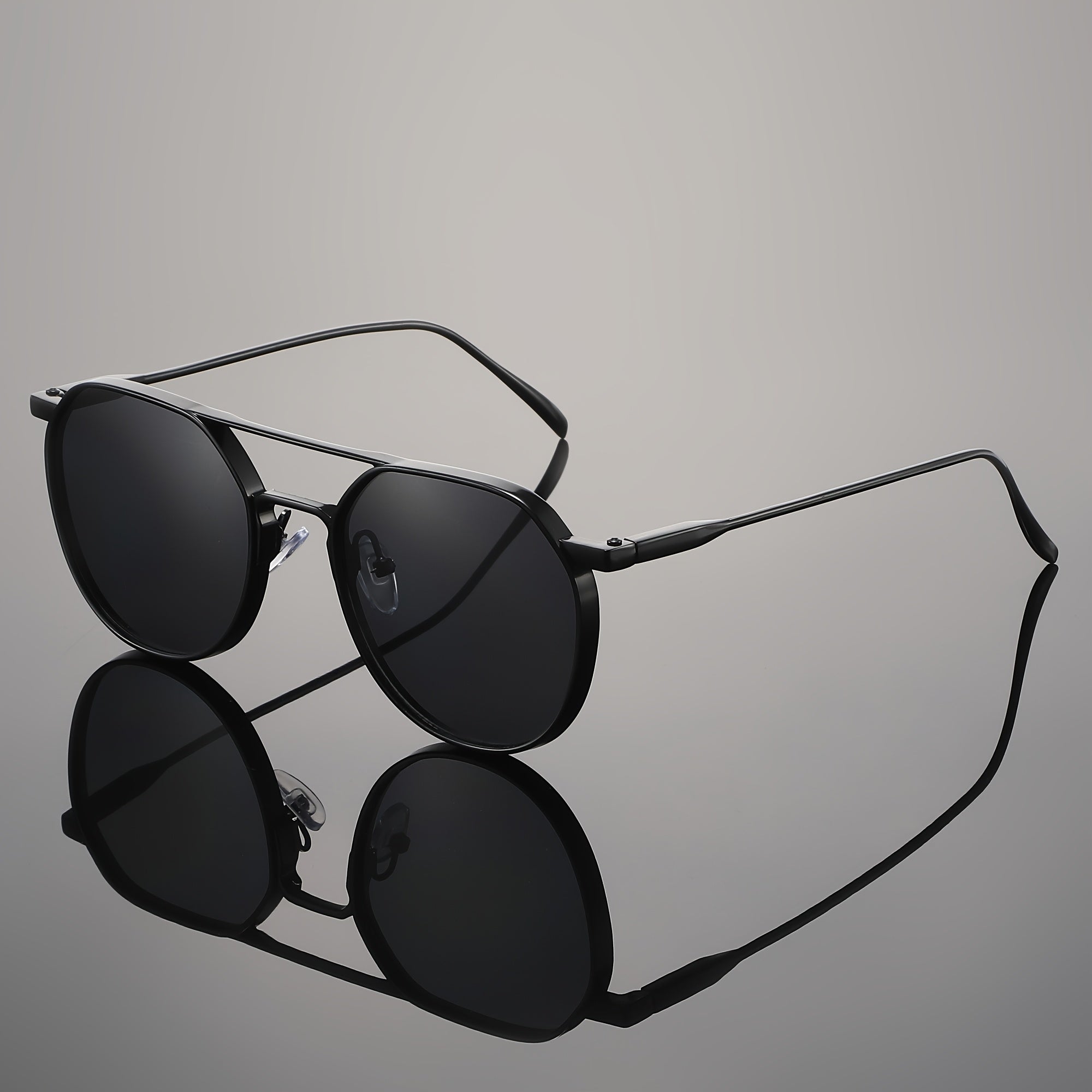 Noir (Gris)
